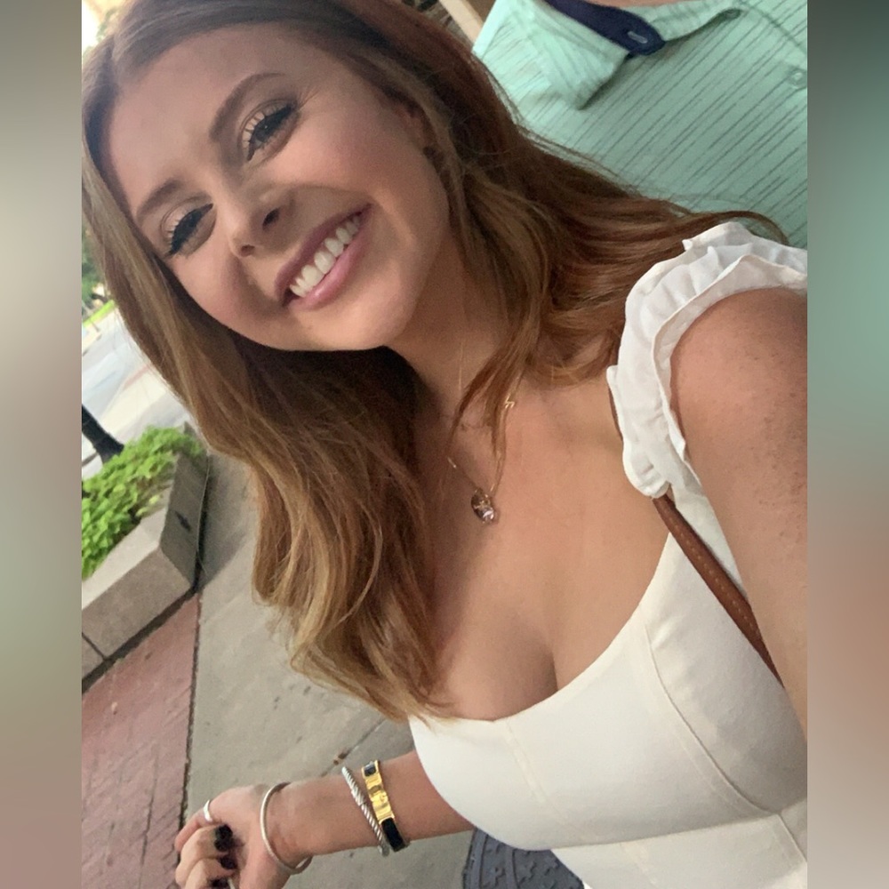 Reformation Granada corset top back and shoulder ruffle detail cream size 4